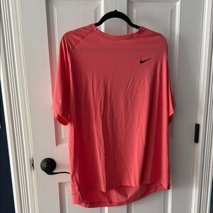Nike Coral Performance Tee